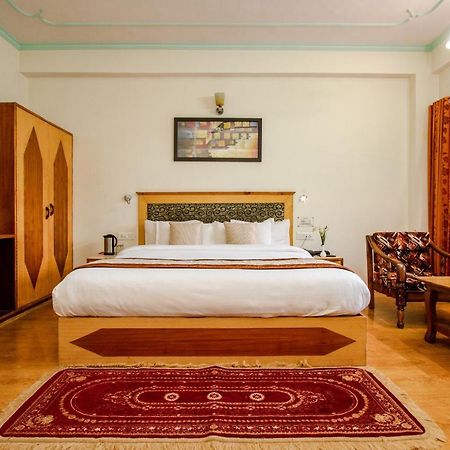 Hotel Prini Palace Manāli Exterior foto